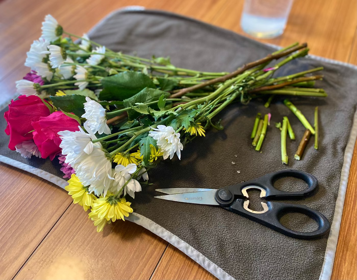 Waterproof Reusable Mat for Periods, Incontinence & More | Lil Helper