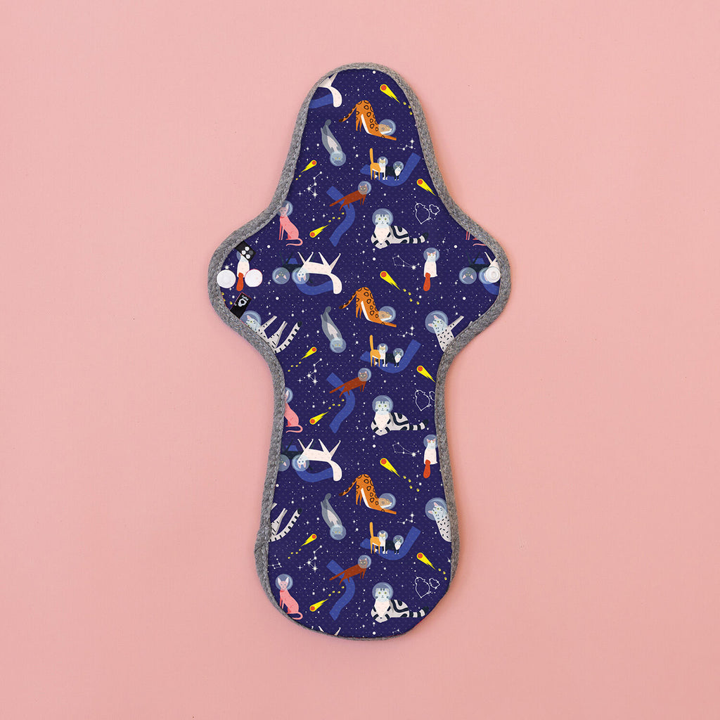 HyPs_Active_Heavy_Space_Cats_Back_001