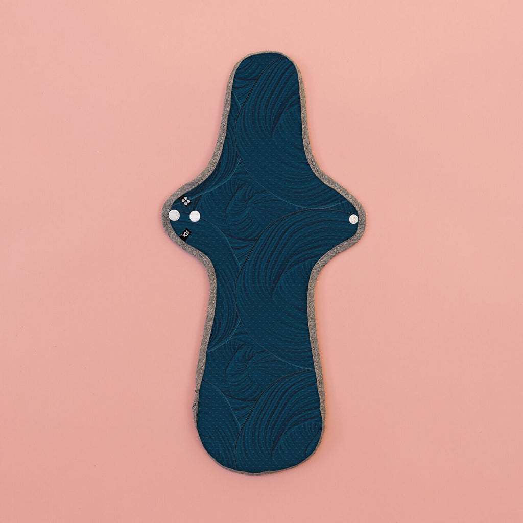 HyPs_Active_Max_Swirls_Out_to_Sea_Back_001