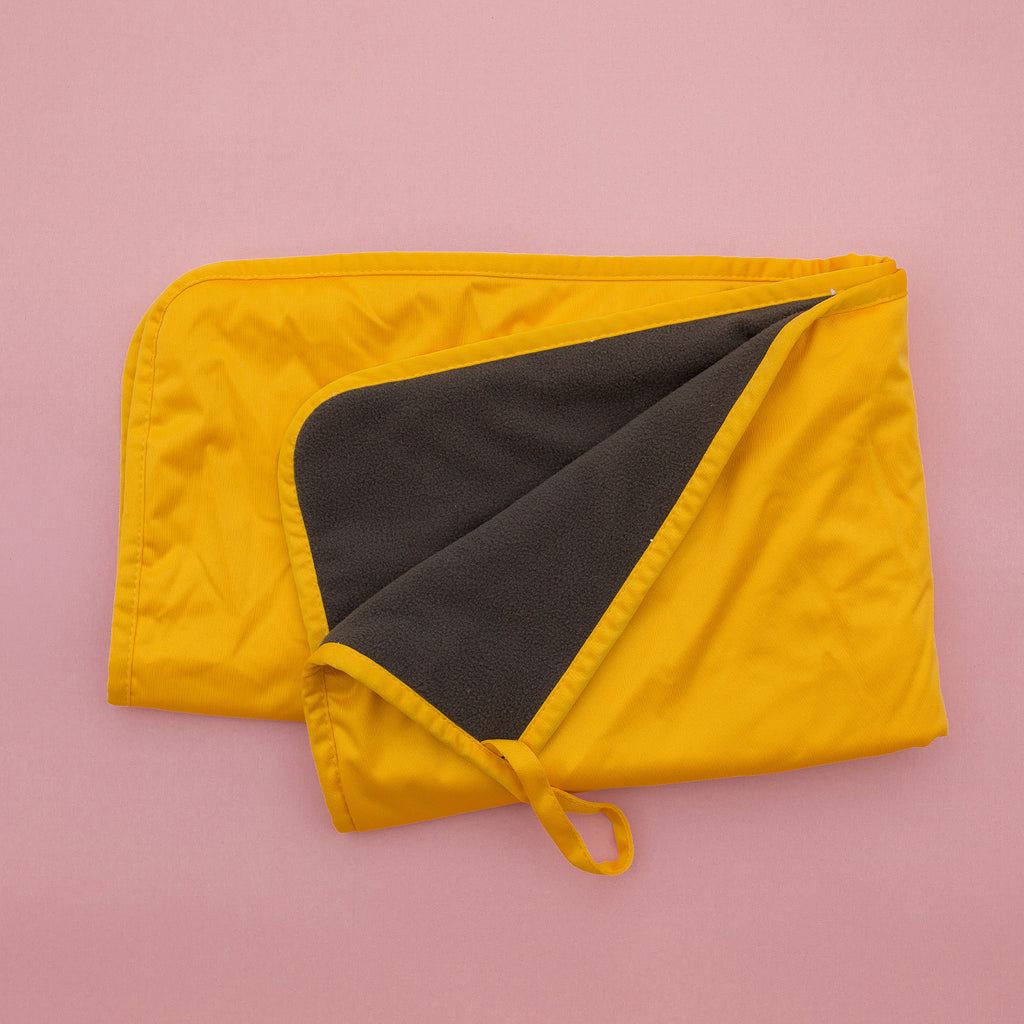 LS_Mini_Mat_-_Daylily_Solid_001