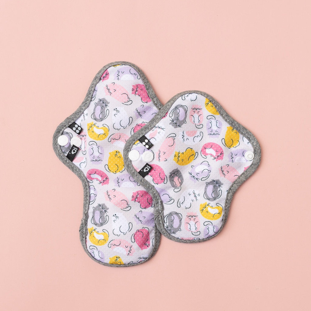 Image for HyPs Teen Reusable Pads - size Heavy, design Jelly Kitties